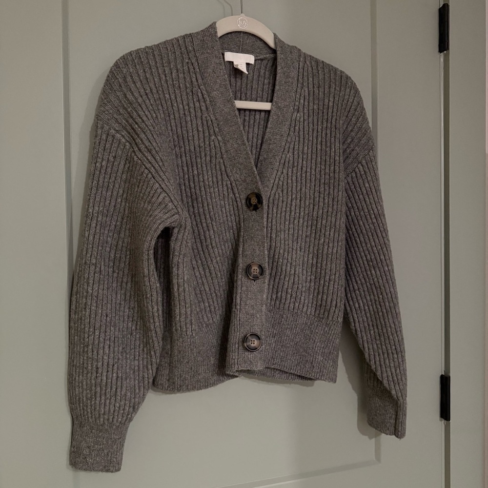 H&M Gray Ribbed Cardigan